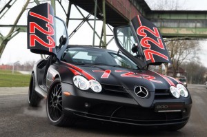 Mercedes Benz SLR กับชุดแต่ง Black Arrow ด้านหน้า