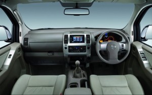 New Nissan Navara 2011 ภายใน