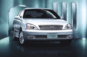 Nissan Sunny Neo ด้านหน้าสีเงิน