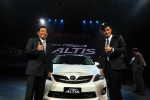 โฬม พัชฏะ นามปาน New Toyota Altis