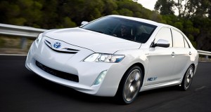 Toyota Camry Hybrid 2011 