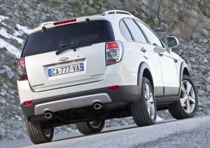 Chevrolet Captiva ด้านหลัง