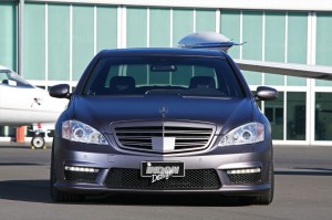 Mercedes Benz S-Class ในชุดแต่ง Inden Design-Front