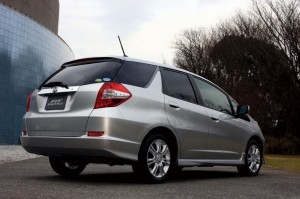 Honda Fit Shuttle-Back