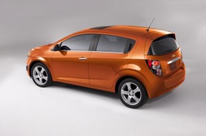 Chevrolet Sonic 2012-Side