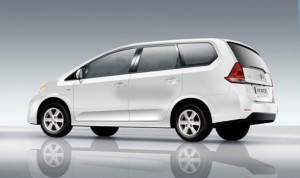 Toyota Avanza 2012 Spy Shot-02