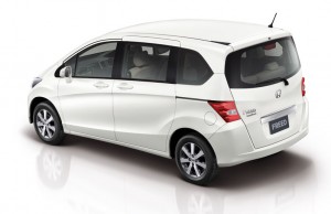 Honda Freed Limited - ด้านหลัง