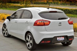 Kia Rio 2012 - ด้านหลัง