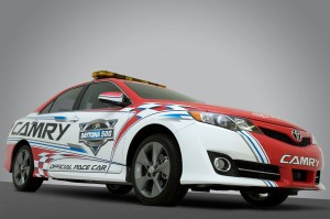 ด้านหน้า Toyota Camry Daytona 500 Pace Car