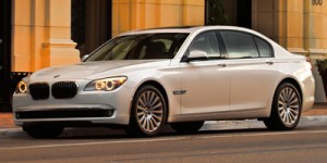 BMW 740Li 2011