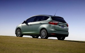 ด้านหลัง Ford-C-Max-Energi-2013