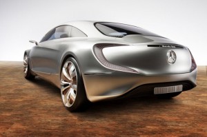 ด้านหลัง Mercedes Benz F-125 Concept