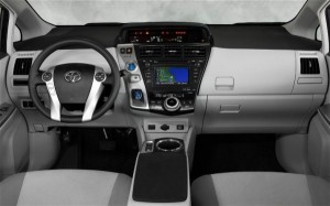 ภายใน Toyota-Prius-v-Five 2012