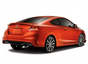 ด้านหลัง Honda Civic Si Coupe 2012