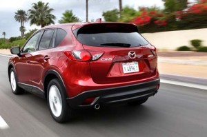 ด้านหลัง Mazda CX-5 2013