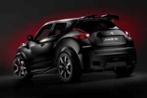 ด้านหลัง Nissan Juke-R Concept