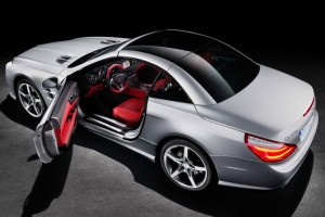 ด้านข้าง Mercedes Benz SL 2013