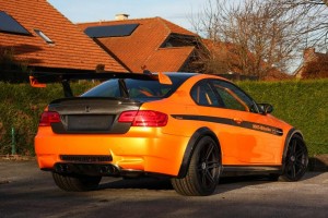 ด้านหลัง BMW MH3 V8 RS Clubsport