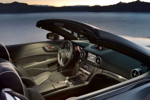 ภายใน Mercedes Benz SL 2013