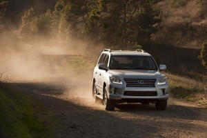 2013 Lexus LX 570 - 02