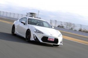 ด้านหน้า Toyota GT 86 TRD