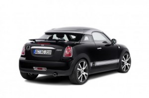 ด้านหลัง MINI Cooper Coupe 2012