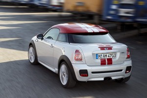 ด้านหลัง 2012 MINI Coupe