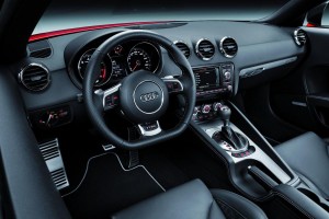 ภายใน 2012 Audi TT-RS Plus