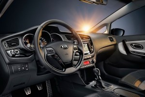 ภายใน New Kia Cee'd Hatchback 2012