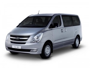 2012-Hyundai-H1-Touring