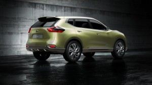 ด้านหลัง Nissan Hi-Cross Concept