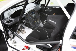 ภายใน 2012 Peugeot 208 R2