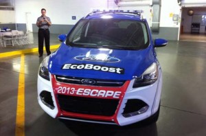 ด้านหน้า Ford Escape 2013 - Pace Car