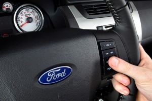 ปุ่ม Ford Sync Apps