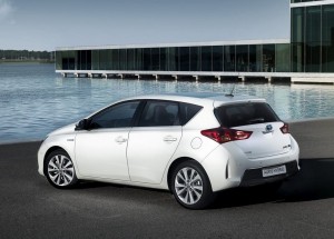 Toyota Auris Hybrid 