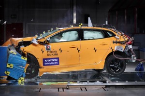 Volvo V40 2013 safety