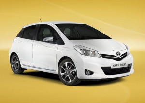 Toyota-Yaris_Trend_2013