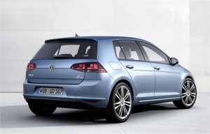 ด้านหลัง Volkswagen Golf 2013 