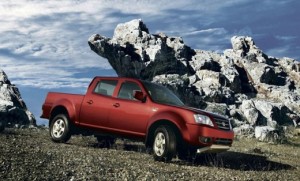 Tata Xenon 2013