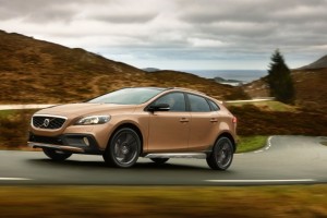  Volvo V40 Cross Country 2013