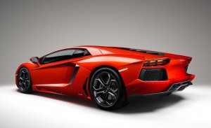 Lamborghini-Aventador-LP700-2013