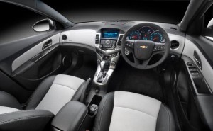 2013-Chevrolet-Cruze-Interior