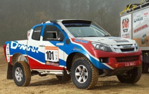 2013-Isuzu-D-Max-Dakar-Rally