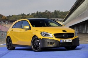 2013-Mercedes-A45-AMG