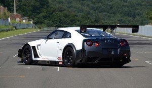 2013-NISSAN-GT-R-NISMO-GT3