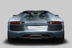 2014-lamborghini-Aventador-LP700-4-Roadster-Back