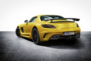 Mercedes-SLS-AMG-Black-Series-2