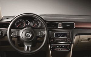 Volkswagen-Santana-2013