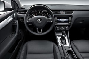 2013-Skoda-Octavia