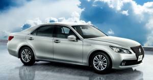 2013-toyota-crown